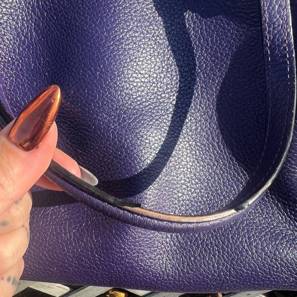 🔥🔥LOW START🔥🔥Vintage Coach purple leather crossbody bag - Picture 10 of 11